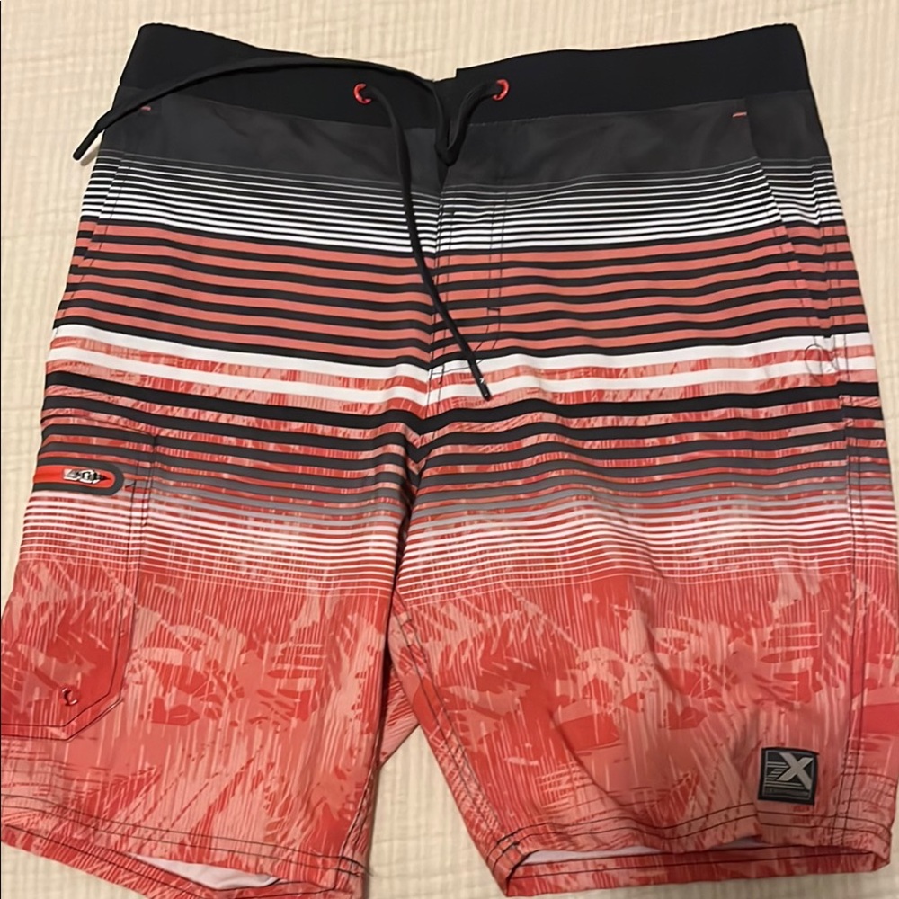 ZeroXposur Swim/board trunks Men's Coral and Black Striped NWT